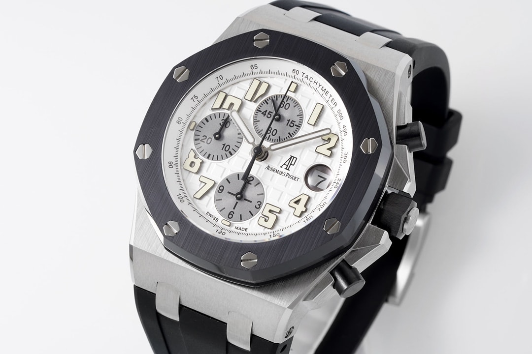APF factory Audemars Piguet men's Royal Oak offshore top-tier 1:1super watch silver white dial rubber model 25940SK.OO.D002CA.02front live photo