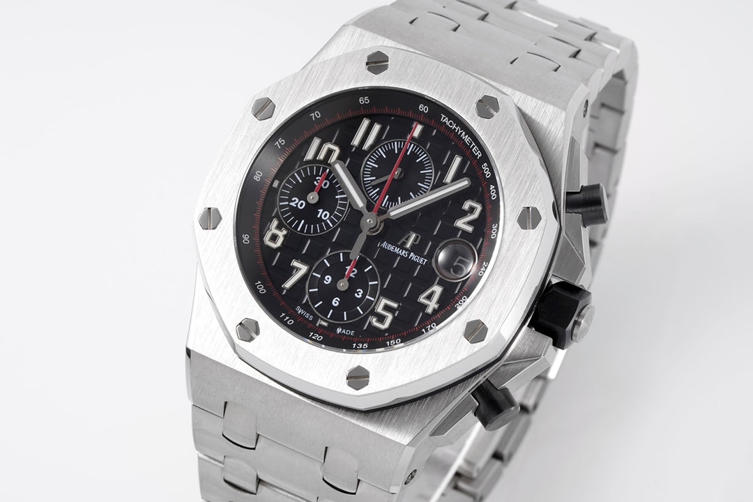 Audemars Piguet ceiling watch, APF offshore watch, front view