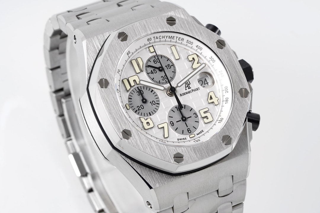 Audemars Piguet top-quality collectible watches, APF Offshore collectible watches, front view