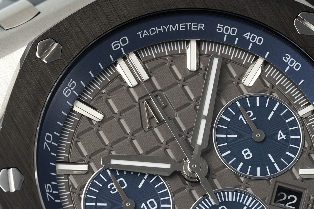Audemars Piguet ceiling classic watch, apf offshore watch, detail shots