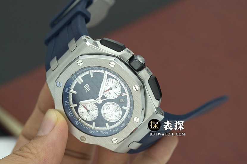 Audemars Piguet ceiling classic watch, Apf offshore watch, side view