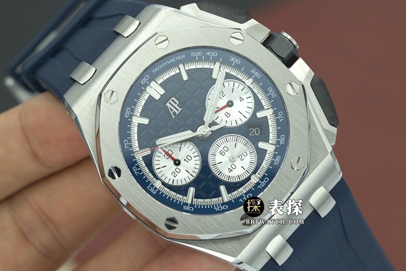 Audemars Piguet ceiling classic watch, Apf offshore watch, front view