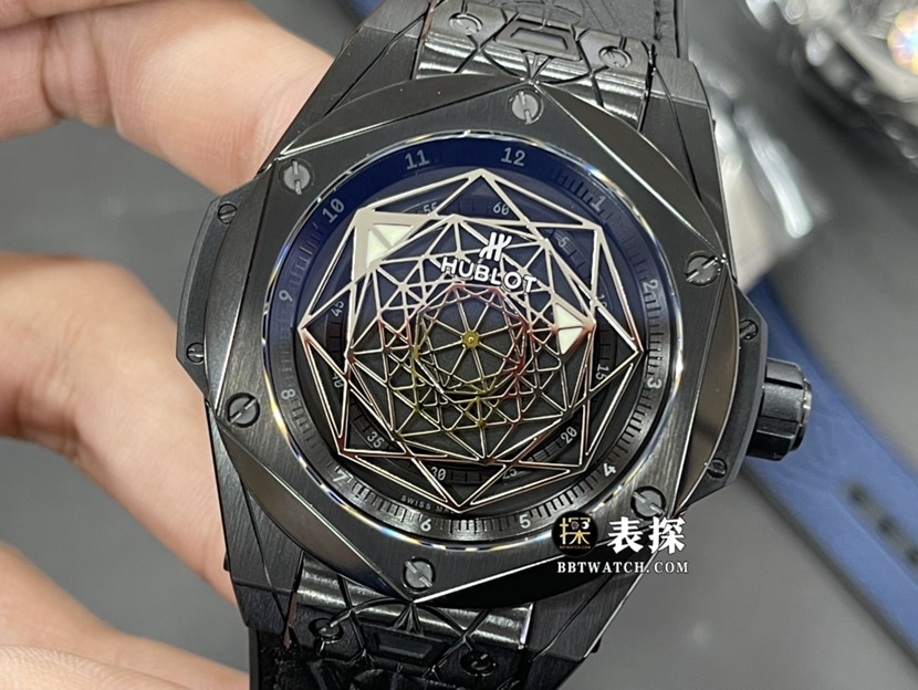 Hublot ceiling classic,wwf Big Bangreplica watch,front view