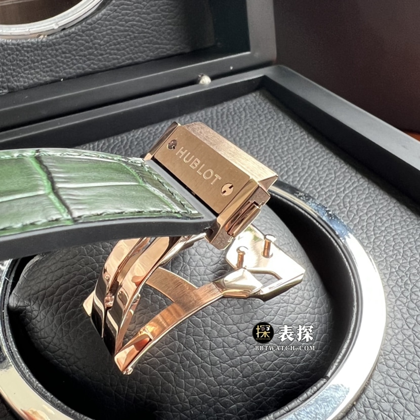 Classic fusion Hublot1:1replica watch green sun pattern dial diamond leather strap model clasp picture