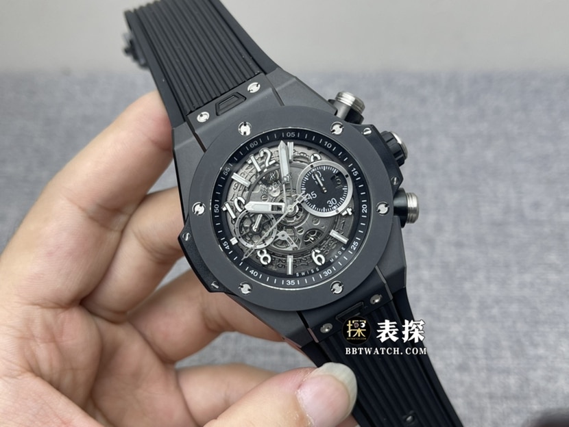 Hublot ceiling watch, ZF big bang watch, front view