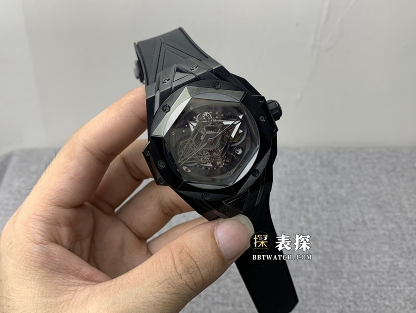 HBHublot watch men's watch ceramic hollow plate rubber model pictures and prices front live photo