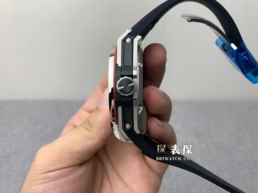 Hublot ceiling, handed down watch, side view