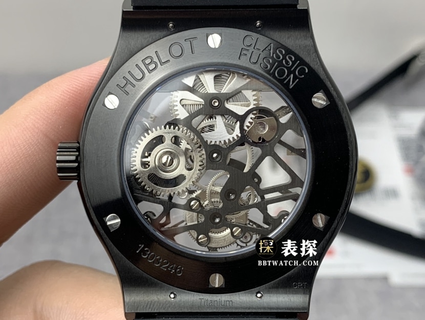 JB classic fusion Hublot1:1replica watch hollow plate tourbillon rubber model 505.CM.0140.LRmovement picture
