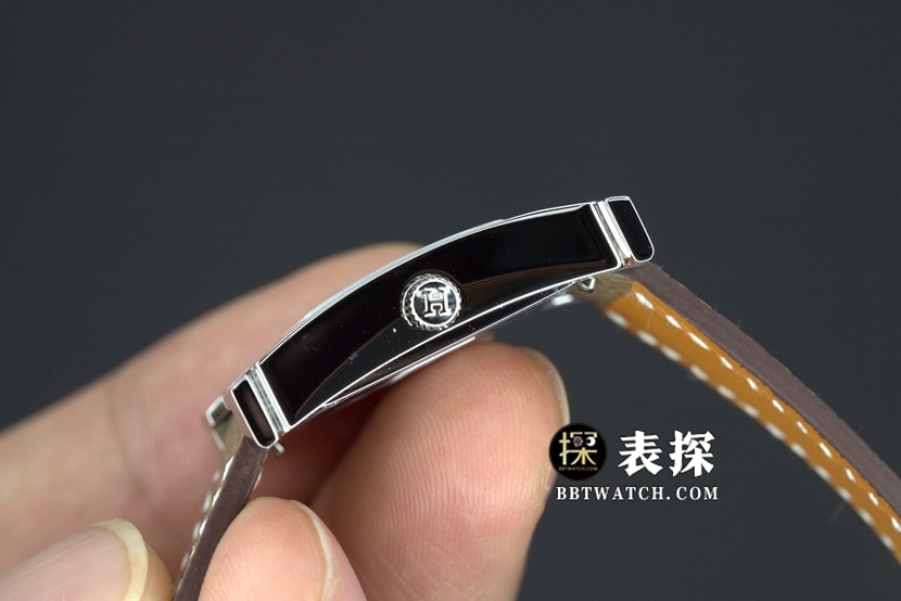 BV ladies Hermès watch white dialleather strap model W036709WW00 side view