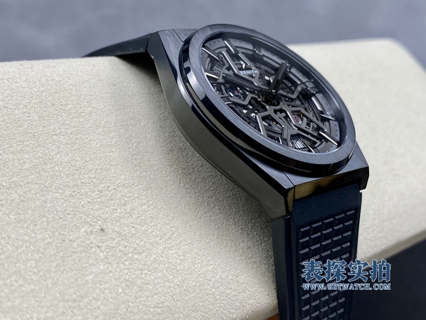 Zenith watch, LF men's watch, side view