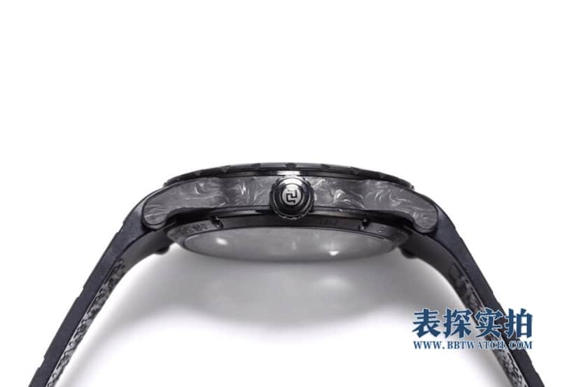 BBR King Roger Dubuis watch carbon fiber hollow tourbillon black rubber model side view
