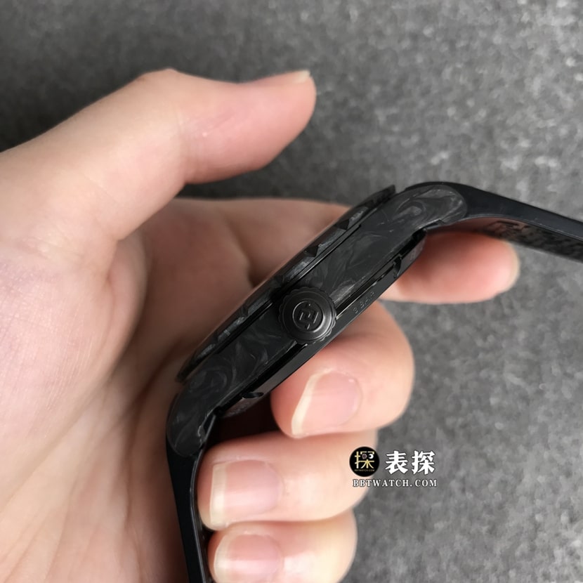 BBR factory Roger Dubuis King watch men's hollow plate rubber model pictures and prices side live photo