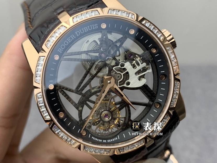 Roger Dubuis collectible watches,bbr king collectible watches,front view