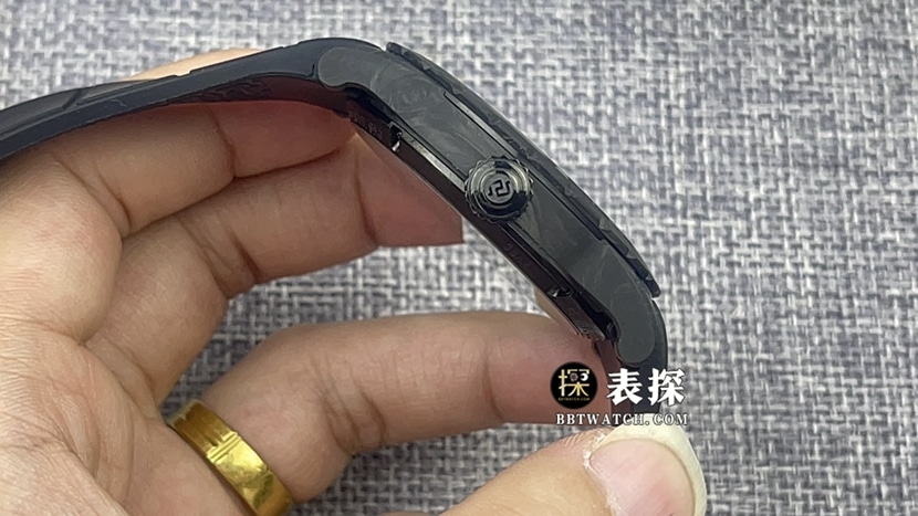 Roger Dubuis watch, BBR King watch, front view