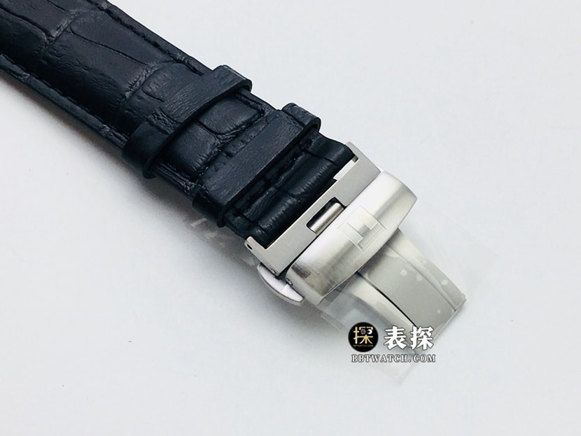 LG Tianjiang hollow Tissot watch silver gray hollow plate leather strap model T070.405.16.411.00clasplive photos