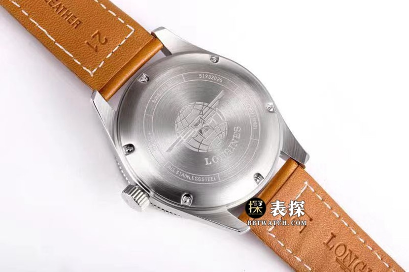 Sports Longines1:1replica watch men's carbon black leather strap model L3.812.4.63.2caseback live photo