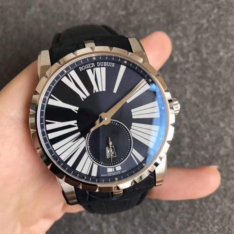 PF Roger Dubuis King Series DBEX0535replica watch genuine and fake review front view
