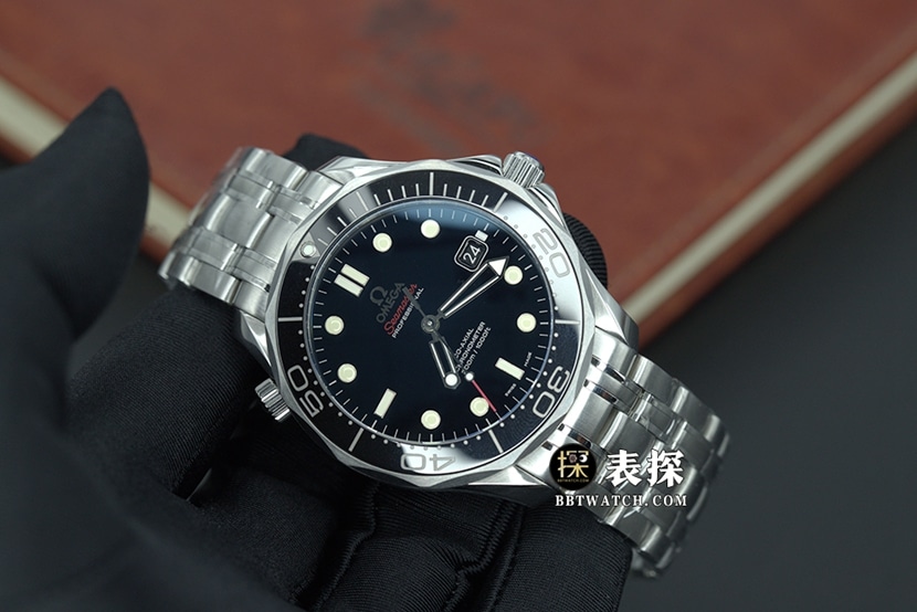 Omega classic watch, original Seamaster watch, front live photo