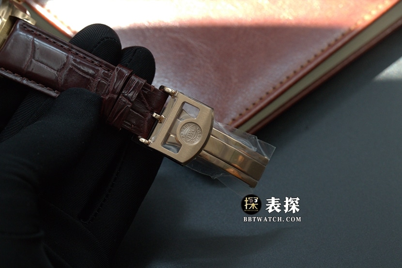 ZF Portugal IWC1:1replica watch white dialleather strap model IW500701clasp live photos
