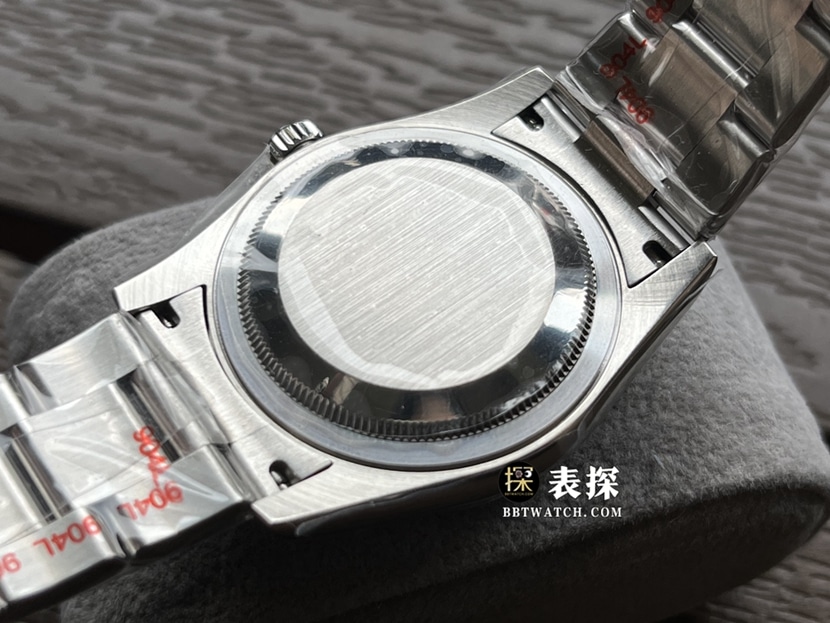KRF Oyster Perpetual Rolex1:1replica watch turquoise blue dial color balloon surface rubber model m126000-0009caseback live photo