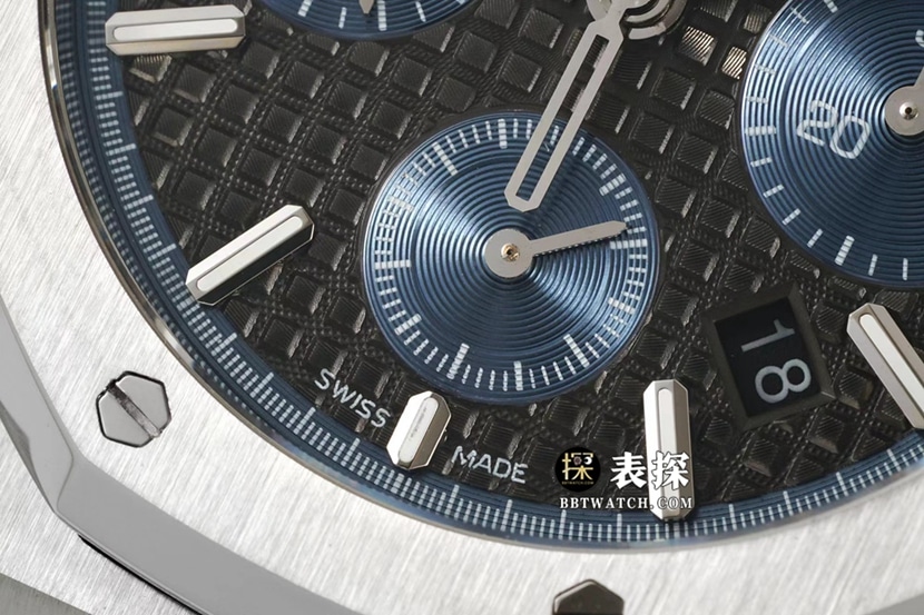 ipfRoyal Oakreplica watch,IPFRoyal OakAudemars Piguet1:1replica watch black dialsteel bracelet front live photo