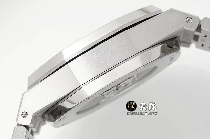 ipfRoyal Oakreplica watch,IPFRoyal OakAudemars Piguet1:1replica watch black dialsteel bracelet side live photo