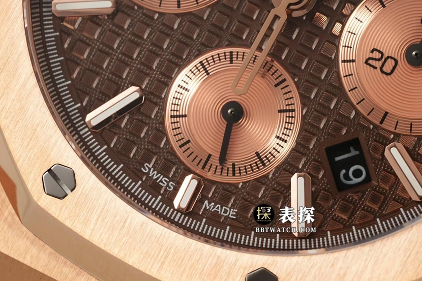 IPFRoyal OakAudemars Piguet1:1replica watch brown panda plate steel bracelet model 26331OR.OO.1220OR.02front live photo