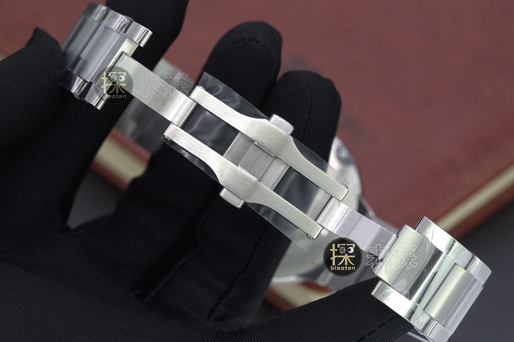 AF blue balloon Cartier1:1replica watch silver gray plate steel bracelet model WSBB0044clasp picture
