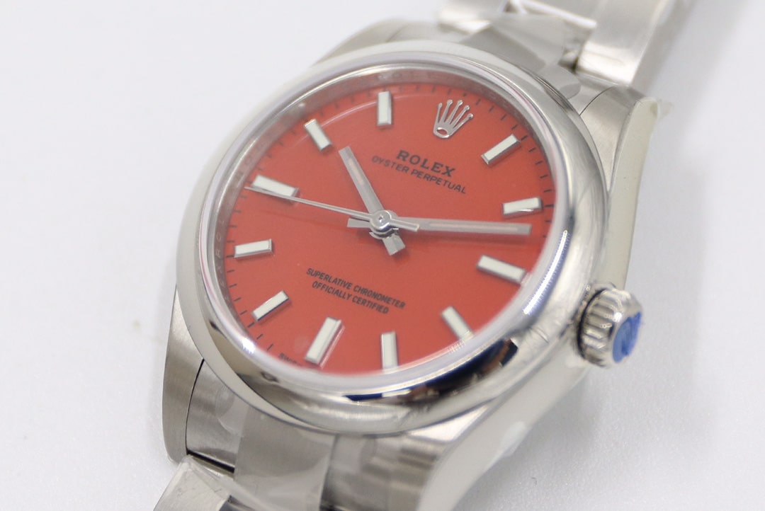 Rolex ceiling watch,ew Oyster Perpetual watch,front live photo