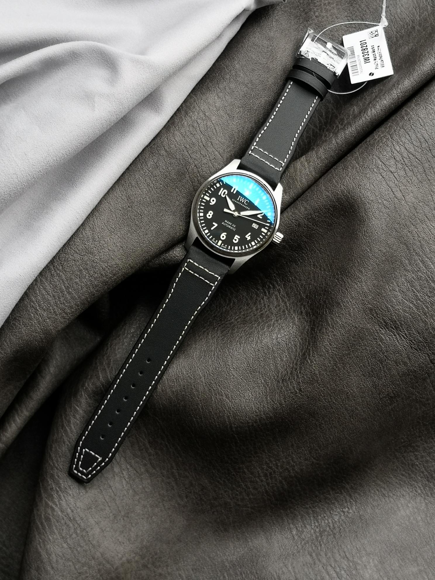 IWC1:1replica watch,V7 pilot watch,front live photo