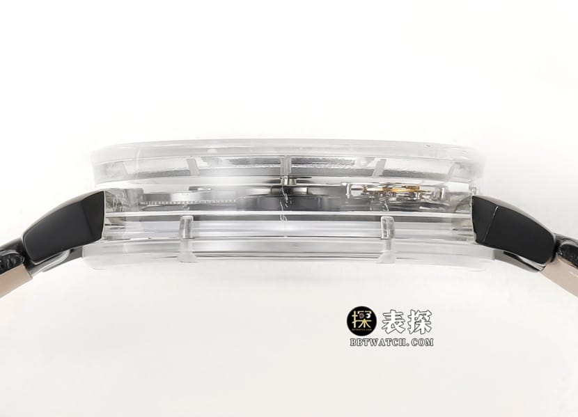 RM men's Louis Vuitton watch hollow plate tourbillonleather strap model side live photo