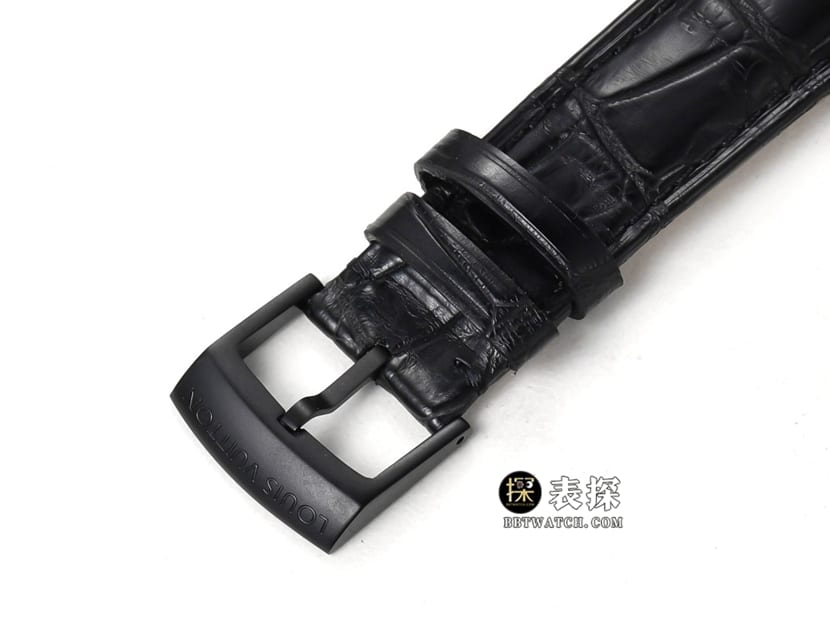 RM men's Louis Vuitton watch hollow plate tourbillonleather strap model clasplive photos