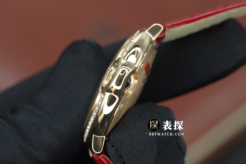 K3 blue balloon Cartier1:1replica watch silver dial ring diamond leather strap model WJBB0034side live photo