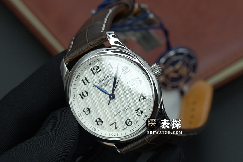 KY watchmaking traditional Longines1:1replica watch silver dial blue steel hands leather strap model L2.793.4.78.3 overall live photos