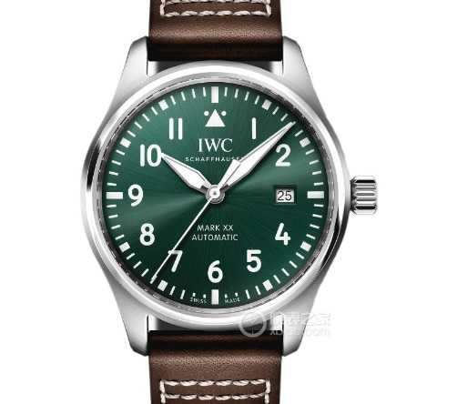M+ Pilot Universal collectible watches Luminous Green Disc Belt Model IW328205