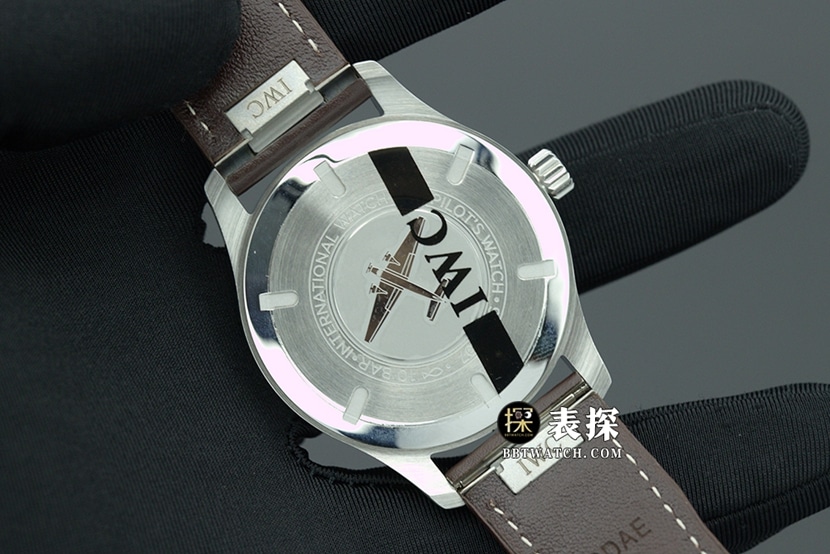 M+ pilot IWC1:1replica watch lumegreen dialleather strap model IW328205caseback live photo