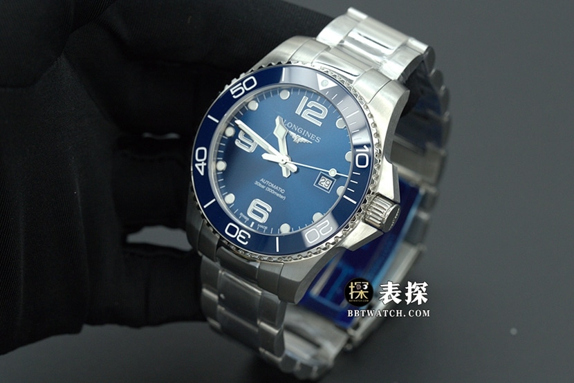 Longinestop-tier,xF Concas watch,front live photo