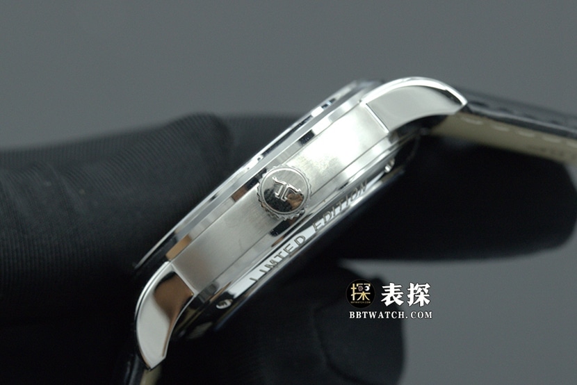 R8 factory master Jaeger-LeCoultre1:1replica watch silver gray plate tourbillonleather strap model 5086420side live photo