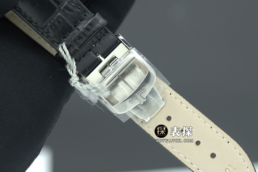 ZF Factory master Jaeger-LeCoultre1:1replica watch silver dialmoon phaseleather strap model 1368430clasplive photos