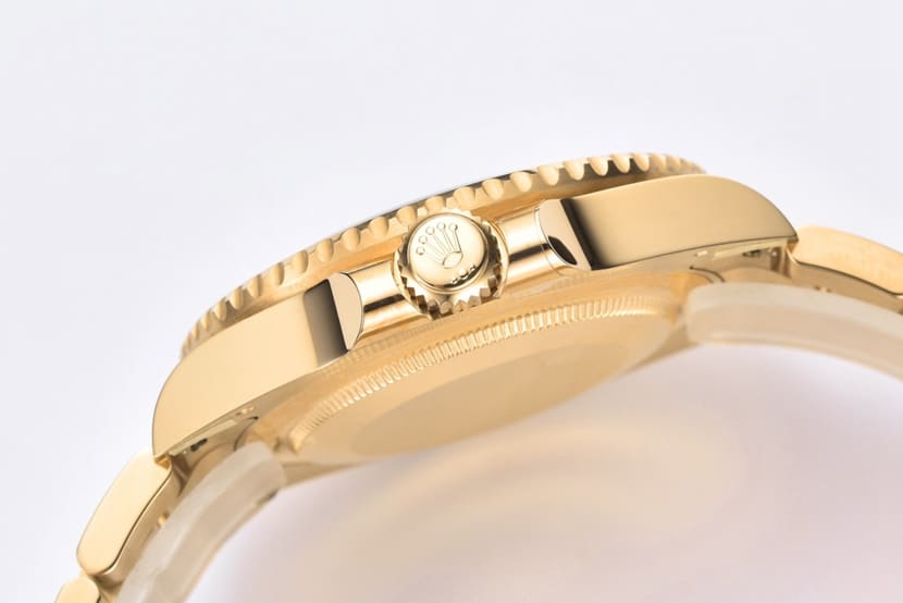 C factory SubmarinerRolex1:1replica watch black dial18kyellow goldsteel bracelet model m126618ln-0002side live photo