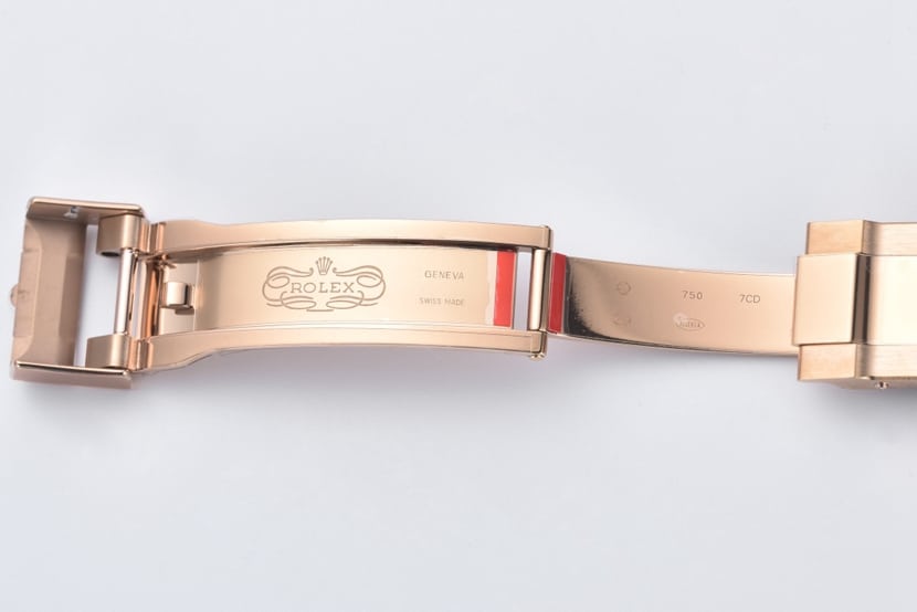 Factory C DaytonaRolex1:1replica watch sunlit gold plate rose gold rubber model m116515ln-0061clasplive photos