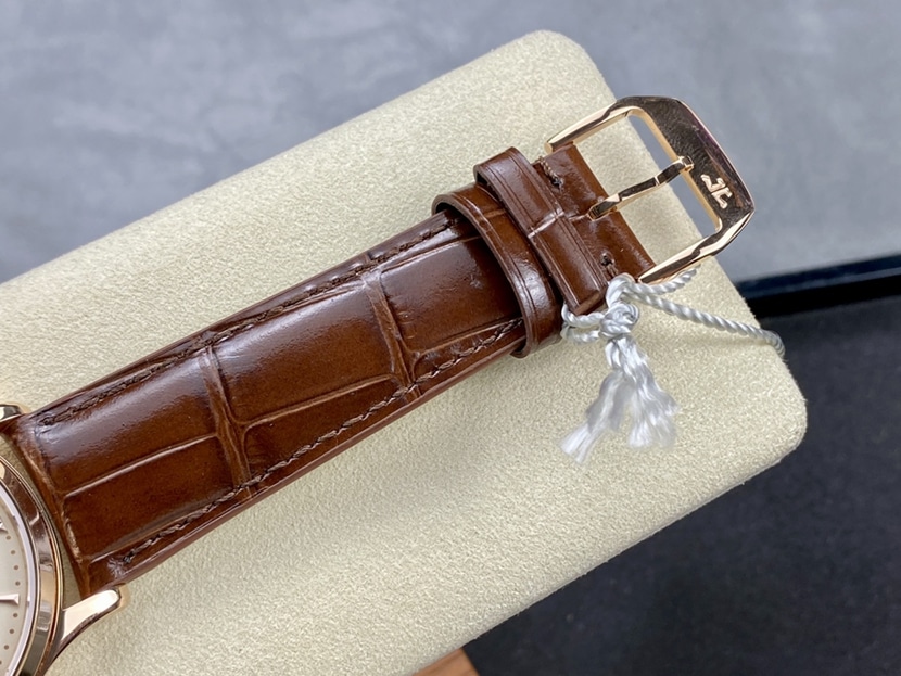 J factory master Jaeger-LeCoultre1:1replica watch eggshell yellow plate perpetual calendar rose goldleather strap model 1302520clasplive photos