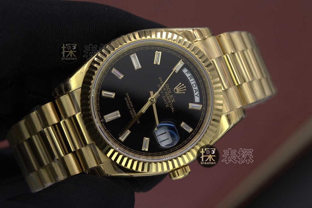 ew black rock sugar Rolex1:1replica watch 18Kblack dial ring diamond steel bracelet front view