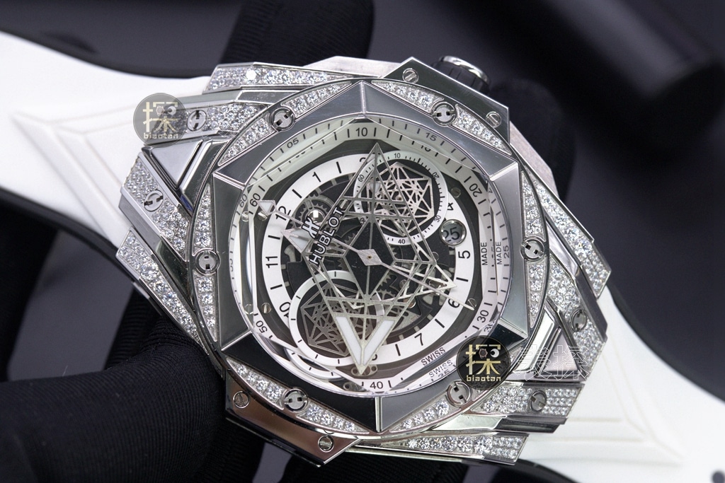 HB factory tattoo second generation Hublot1:1replica watch full diamond chronographblack dial white rubber bracelet front view