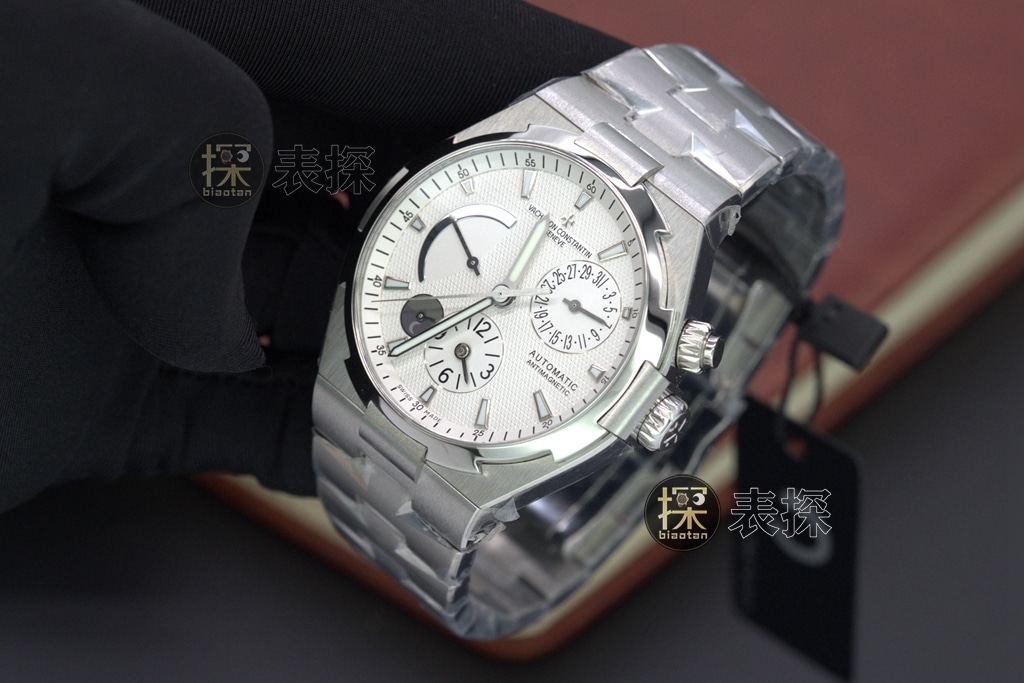 TWA factory travels all over the world Vacheron Constantin1:1replica watch lumechronograph white dialsteel bracelet front view