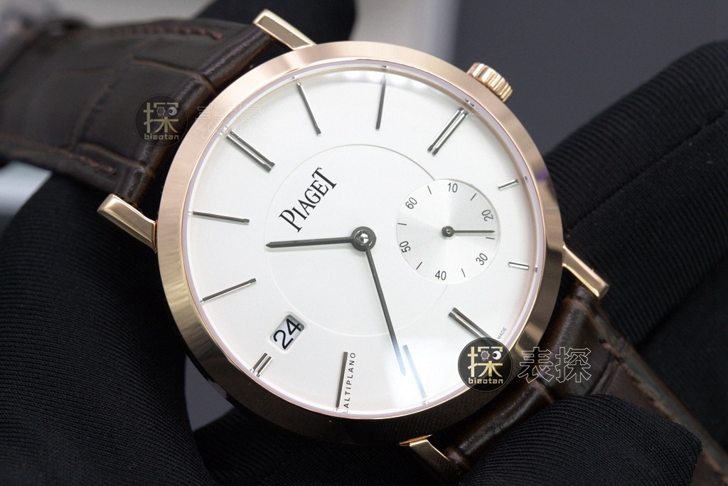 Piaget watch, tw Piaget watch, front view