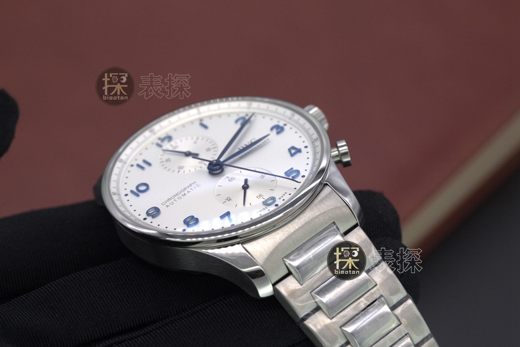 IWC1:1replica watch,zf factory Portuguese watch,detail shots