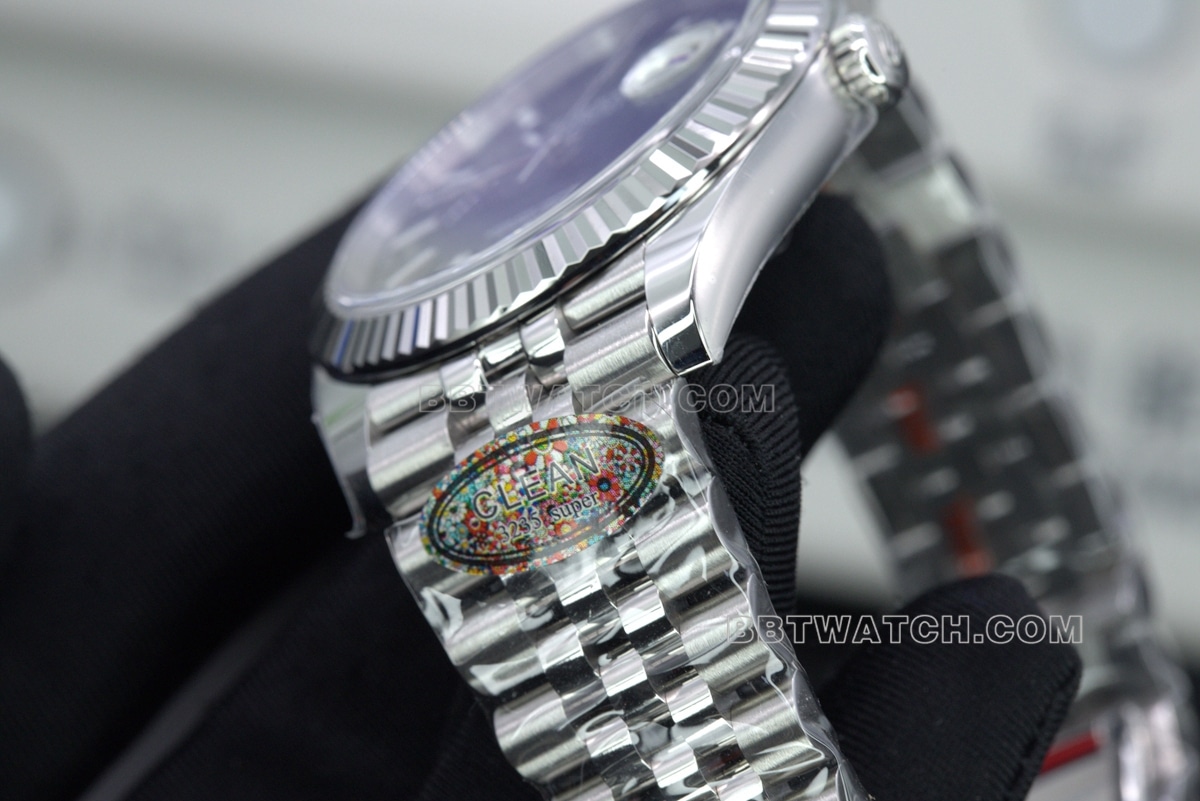 Rolex1:1 Watch Factory C Log 41green Dial Five-Bead Bracelet