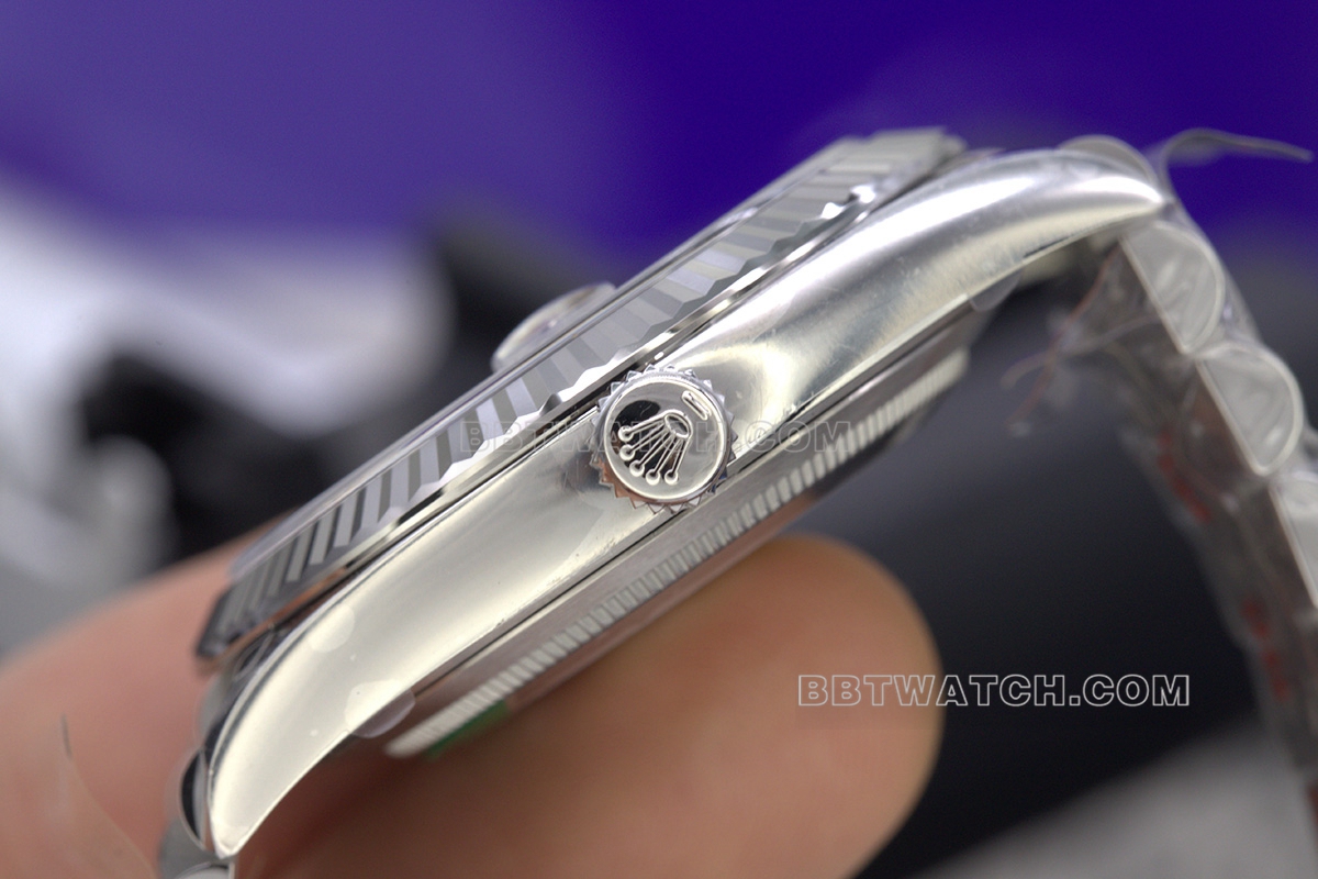Rolex watch factory C log 41black dial side