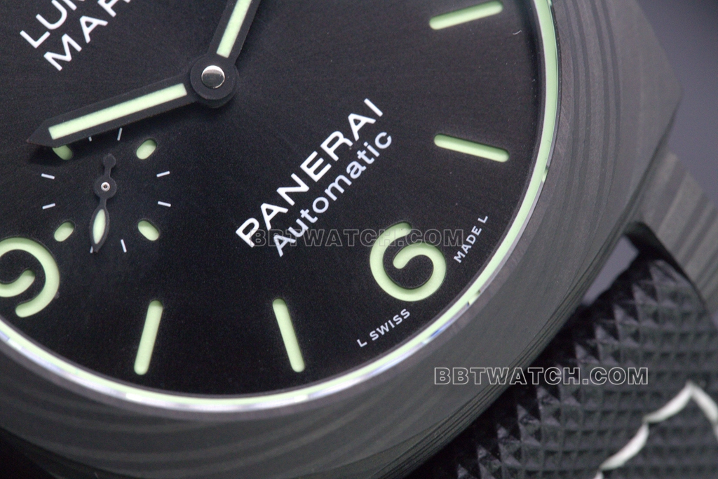 VSPAM01118Panerai1:1replica watch carbon fiber lumedetail shots